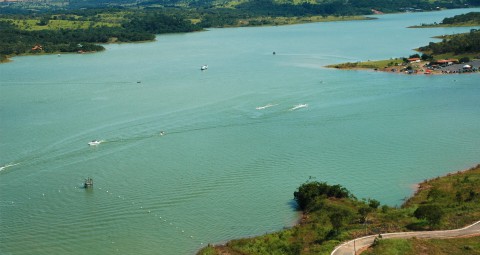 Conheça o Lago Corumbá em Caldas Novas