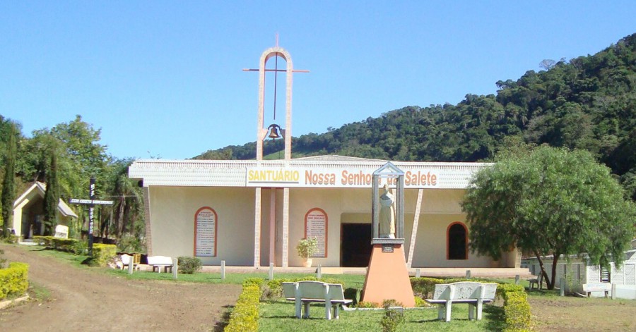 Imagem representativa: Santuário Diocesano Nossa Senhora da Salete em Caldas Novas | Conheça